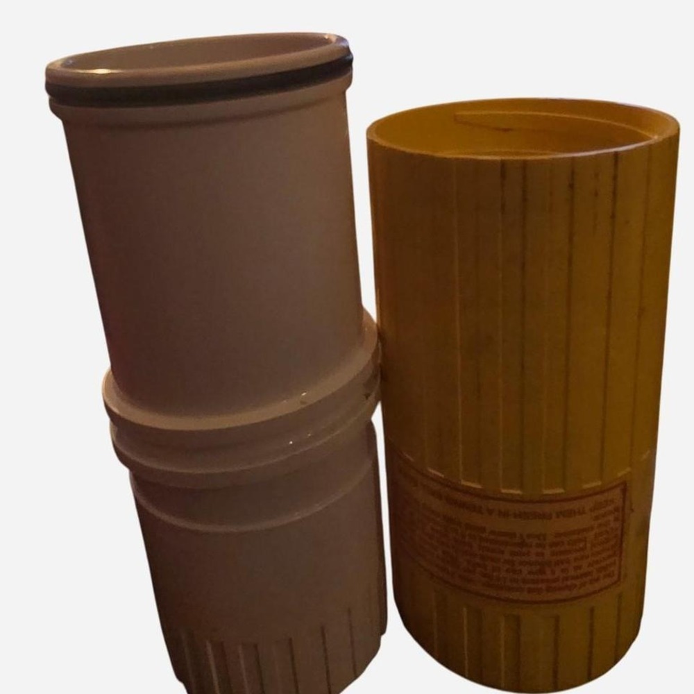 70s tennis ball saver - yellow and orange plastic‎ container - Picture 6 of 6